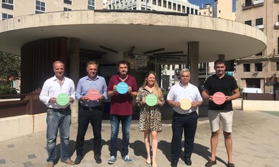 Dos horas de aparcamiento gratuito para los clientes del comercio de proximidad